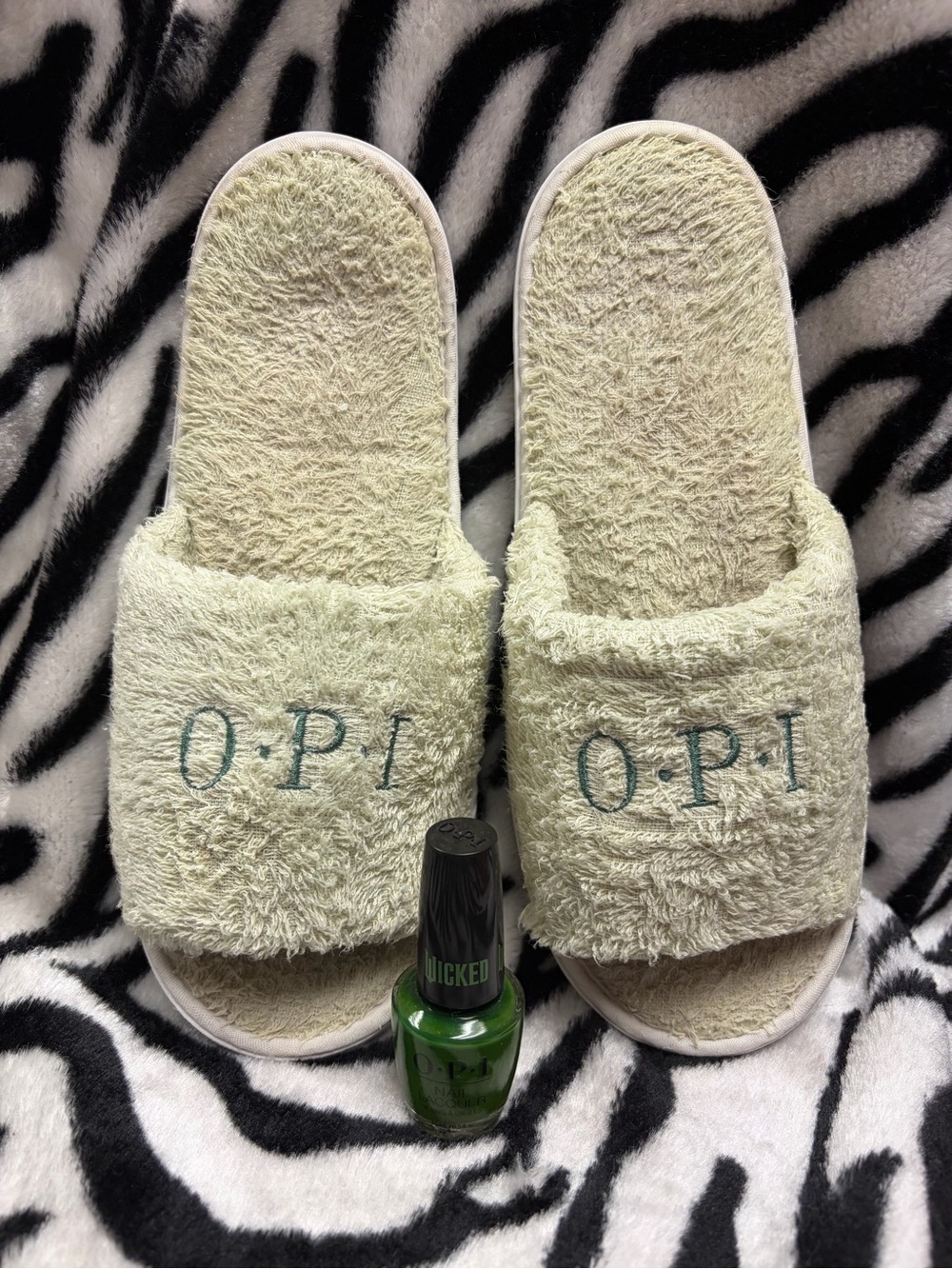 OPI Women's Fuzzy Slide Slippers in Pale Sage with Teal Logo